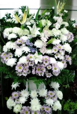 葬儀のお花。お届け完了しました。《前橋市の花屋》｜「はなせん」　（群馬県前橋市の花キューピット加盟店 花屋）のブログ