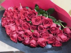 プロポーズに４０本の赤バラの花束。前橋花屋はなせん。｜「はなせん」　（群馬県前橋市の花キューピット加盟店 花屋）のブログ