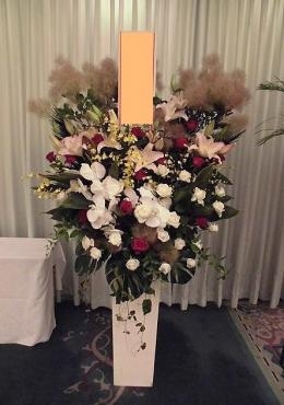 前橋市の花屋、はなせん。創立７０周年記念式典へお祝いのスタンド花を配達。｜「はなせん」　（群馬県前橋市の花キューピット加盟店 花屋）のブログ