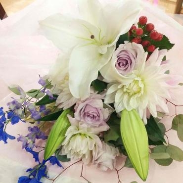 洗礼祝いの花束｜「はなせん」　（群馬県前橋市の花キューピット加盟店 花屋）のブログ