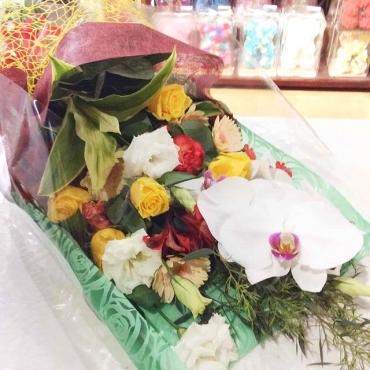 退職祝いの花束｜「はなせん」　（群馬県前橋市の花キューピット加盟店 花屋）のブログ