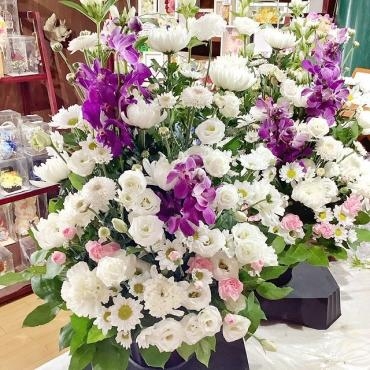 お供えの花 お悔みの花 花屋ブログ 群馬県前橋市の花屋 はなせんにフラワーギフトはお任せください 当店は 安心と信頼の花キューピット加盟店です 花キューピットタウン