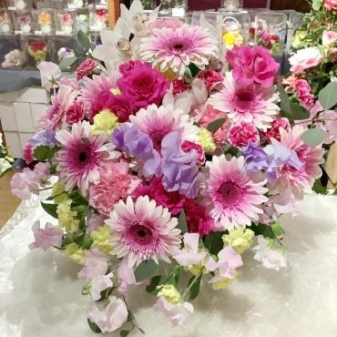 卒業式演台装花｜「はなせん」　（群馬県前橋市の花キューピット加盟店 花屋）のブログ