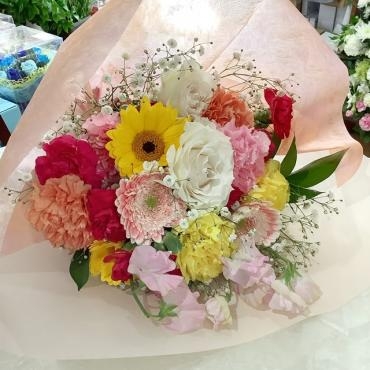 卒業式、卒業祝いの花束｜「はなせん」　（群馬県前橋市の花キューピット加盟店 花屋）のブログ