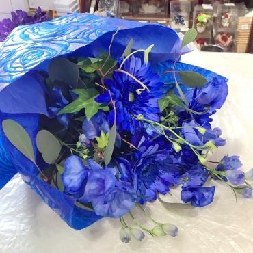 青い花束｜「はなせん」　（群馬県前橋市の花キューピット加盟店 花屋）のブログ