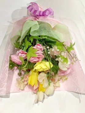女性用誕生日花束｜「はなせん」　（群馬県前橋市の花キューピット加盟店 花屋）のブログ