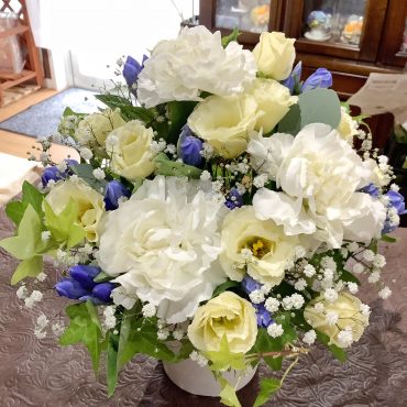 新盆、お供えの花。群馬県｜「はなせん」　（群馬県前橋市の花キューピット加盟店 花屋）のブログ