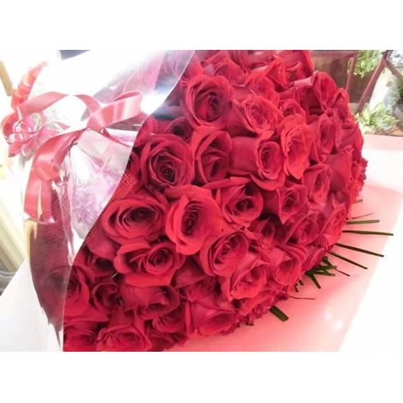 赤バラ１０８本プロポーズの花束ラウンドＬ
