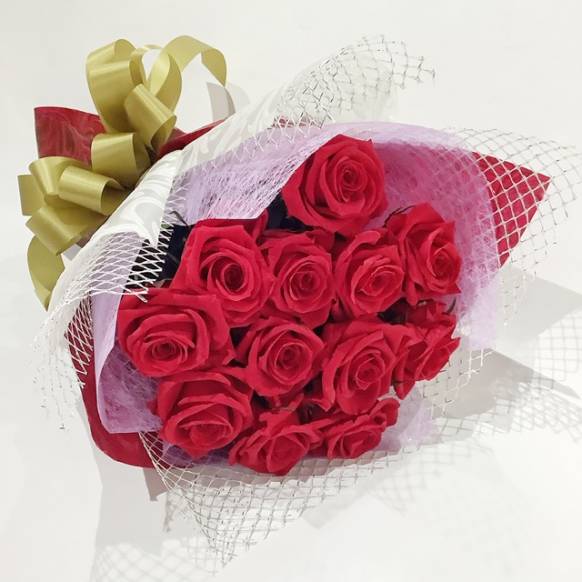 プロポーズの花束　枯れない花　プリザーブドフラワーの赤バラ１２本の花束　 901826